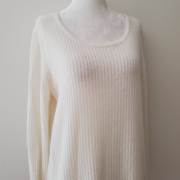 41 Hawthorn Cashmere Sweater - Picture 2 of 16